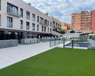 Exterior view of Flat for sale in Sabadell  with Air Conditioner, Heating and Private garden