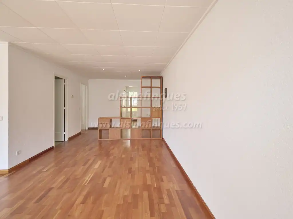 Sala d'estar de Pis en venda en Lloret de Mar amb Forn, Rentadora i Balcó