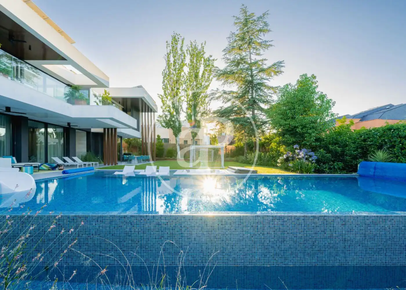 Garden of Houses for sale in Madrid  with Air Conditioner, Heating and Private garden