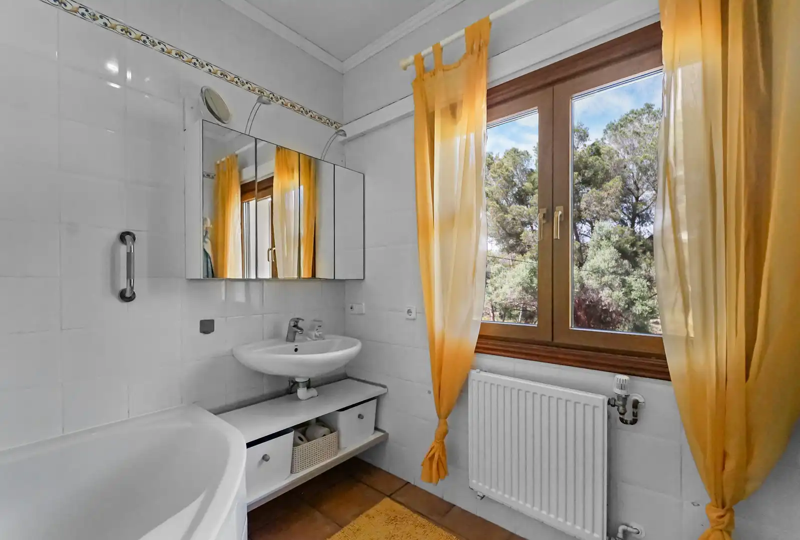 Bathroom of Houses for sale in Manacor  with Air Conditioner, Heating and Storage room