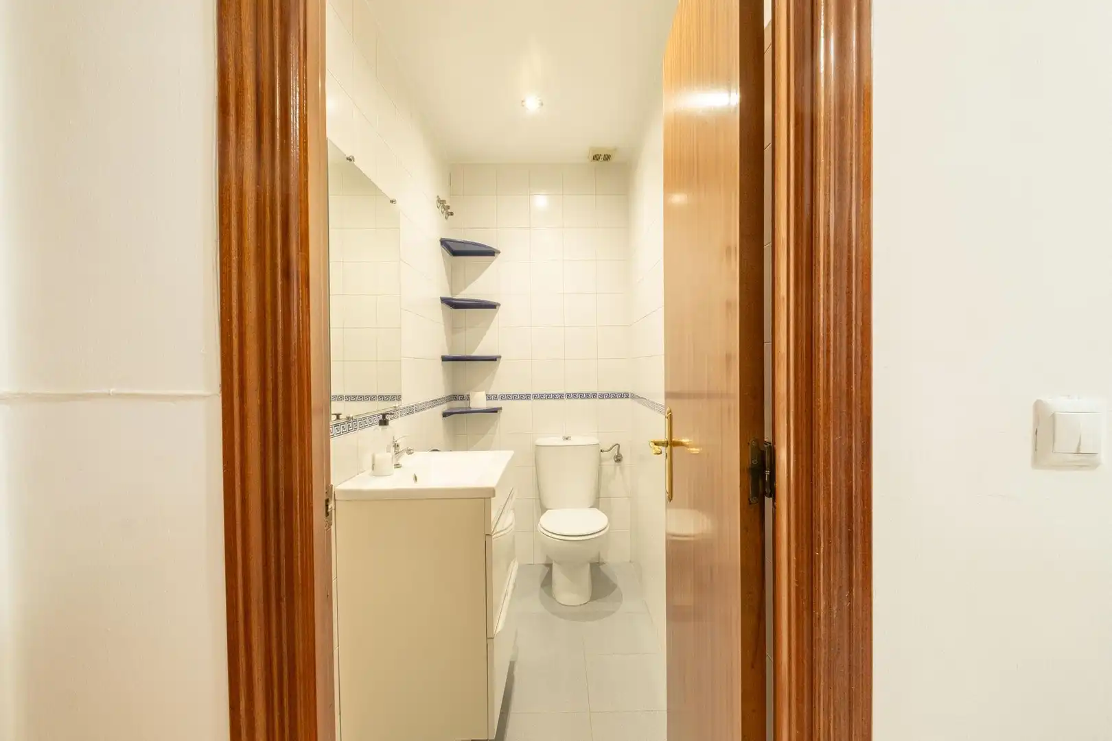 Baño de Dúplex en venta en Sevilla con Aire acondicionado y Piscina comunitaria