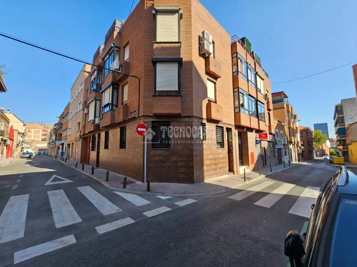 Local en venta en Almenara -Ventilla