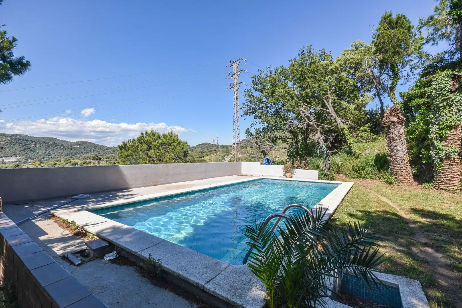 Swimming pool of Houses for sale in Esplugues de Llobregat  with Private garden, Storage room and Swimming Pool