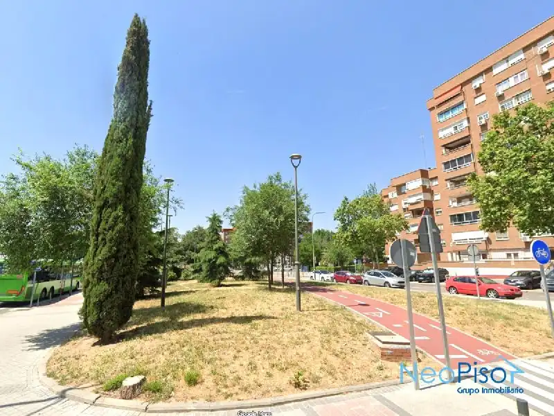 Piso con ascensor en venta en Villafontana - Estoril I, imagen 7
