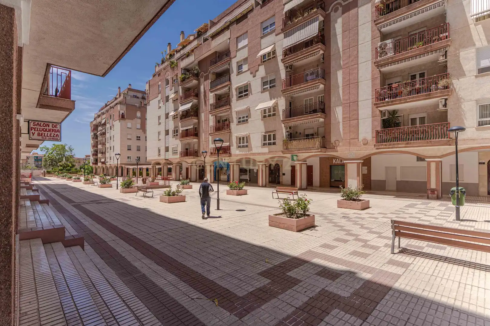 Vista exterior de Apartamento en venta en Granada con Aire acondicionado