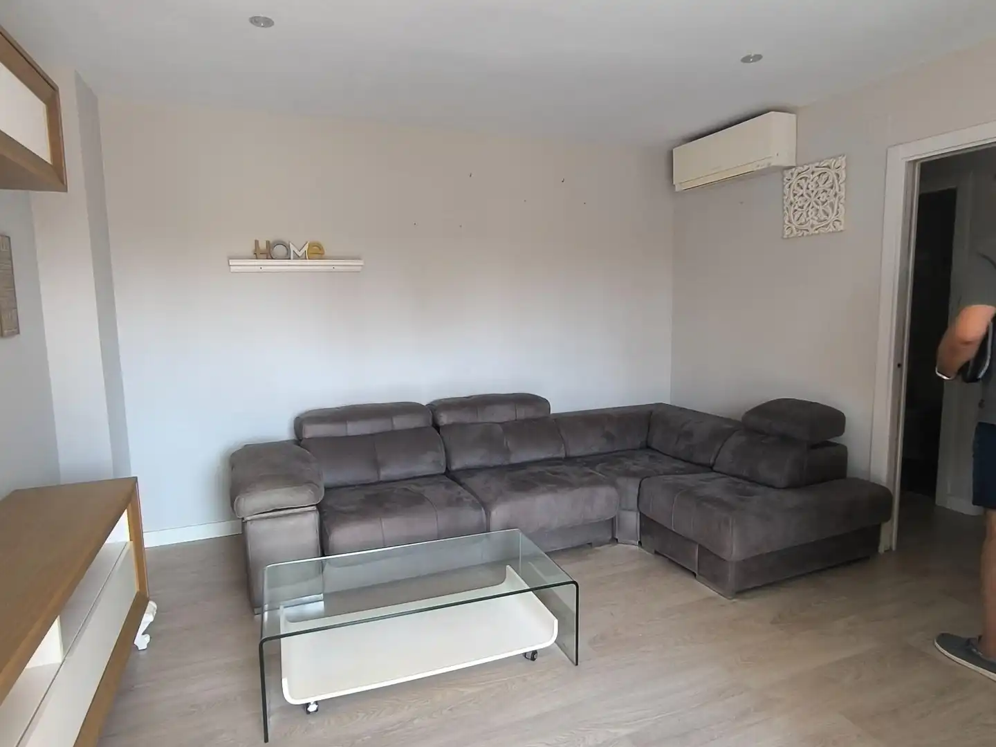 Wohnzimmer von Wohnung zur Miete in Málaga mit Klimaanlage, Privatgarten und Terrasse