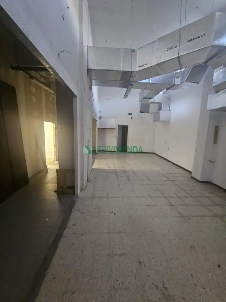Commercial properties for rent in Vigo   with Air Conditioner