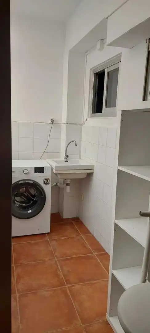 Bany de Pis en venda en Catarroja amb Terrassa, Moblat i Balcó