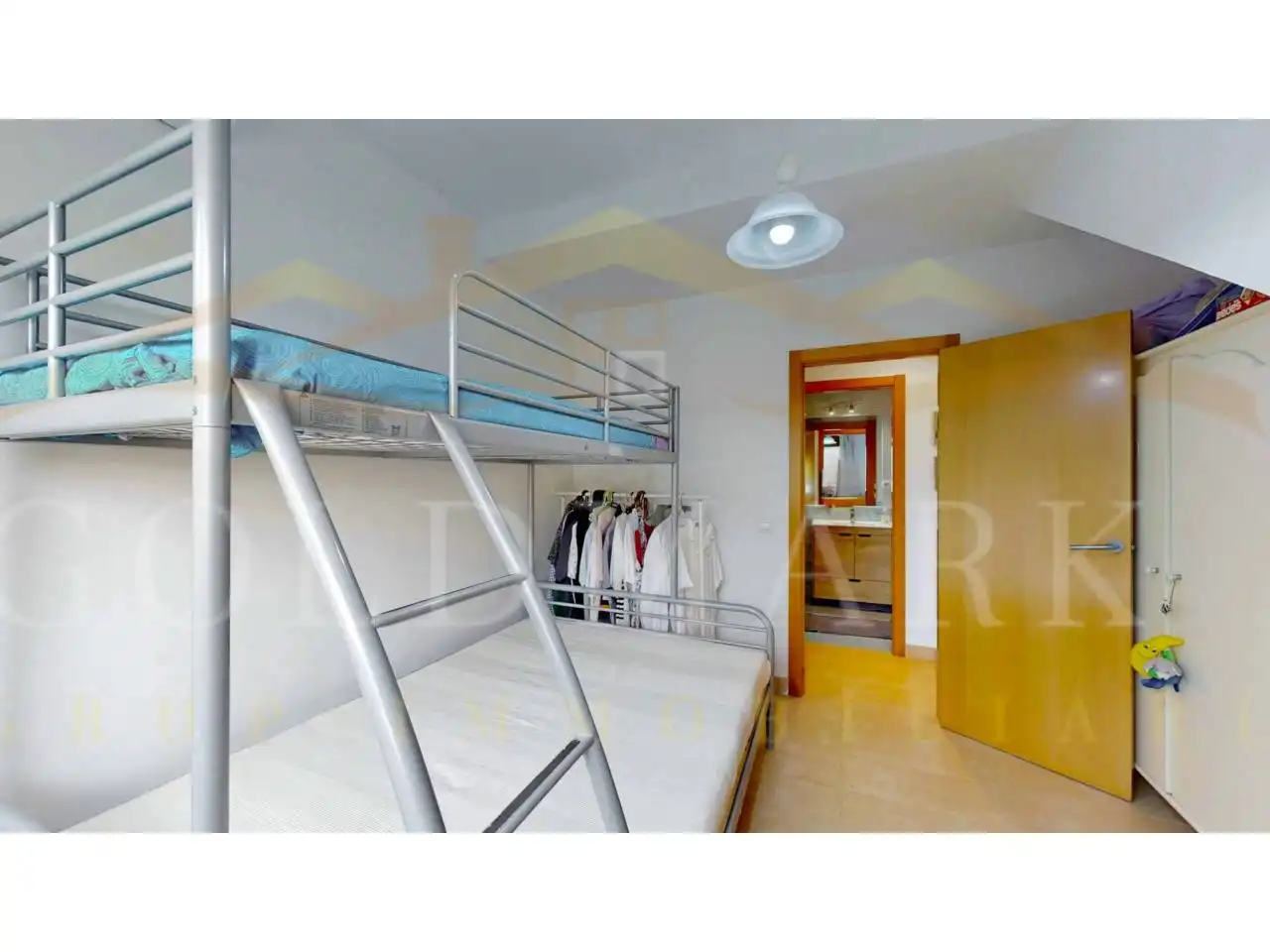 Habitación de Casa o chalet en venta en El Vendrell con Aire acondicionado, Calefacción y Jardín privado