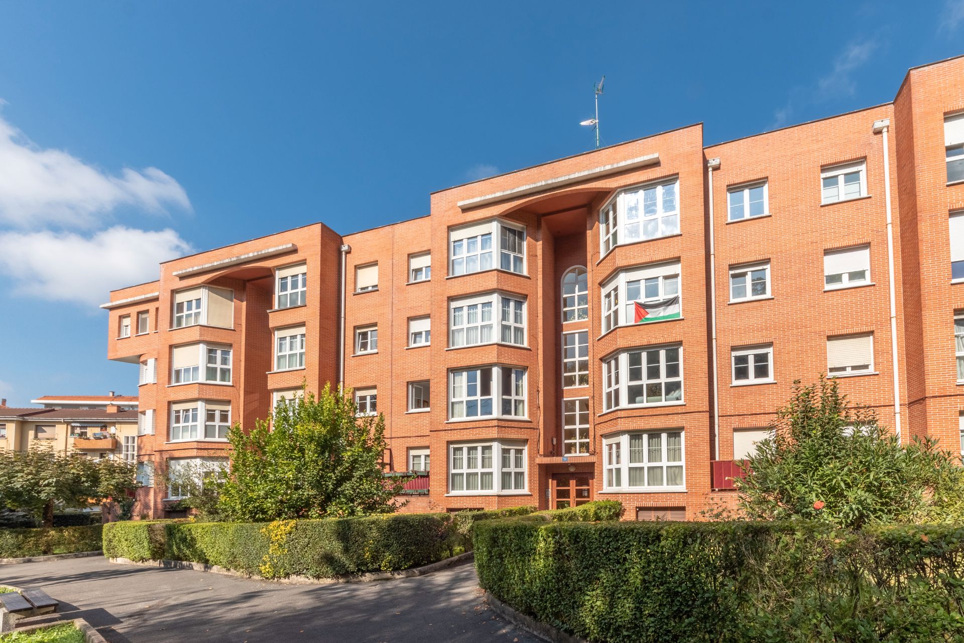 Vista exterior de Pis en venda en Sopelana amb Calefacció i Traster