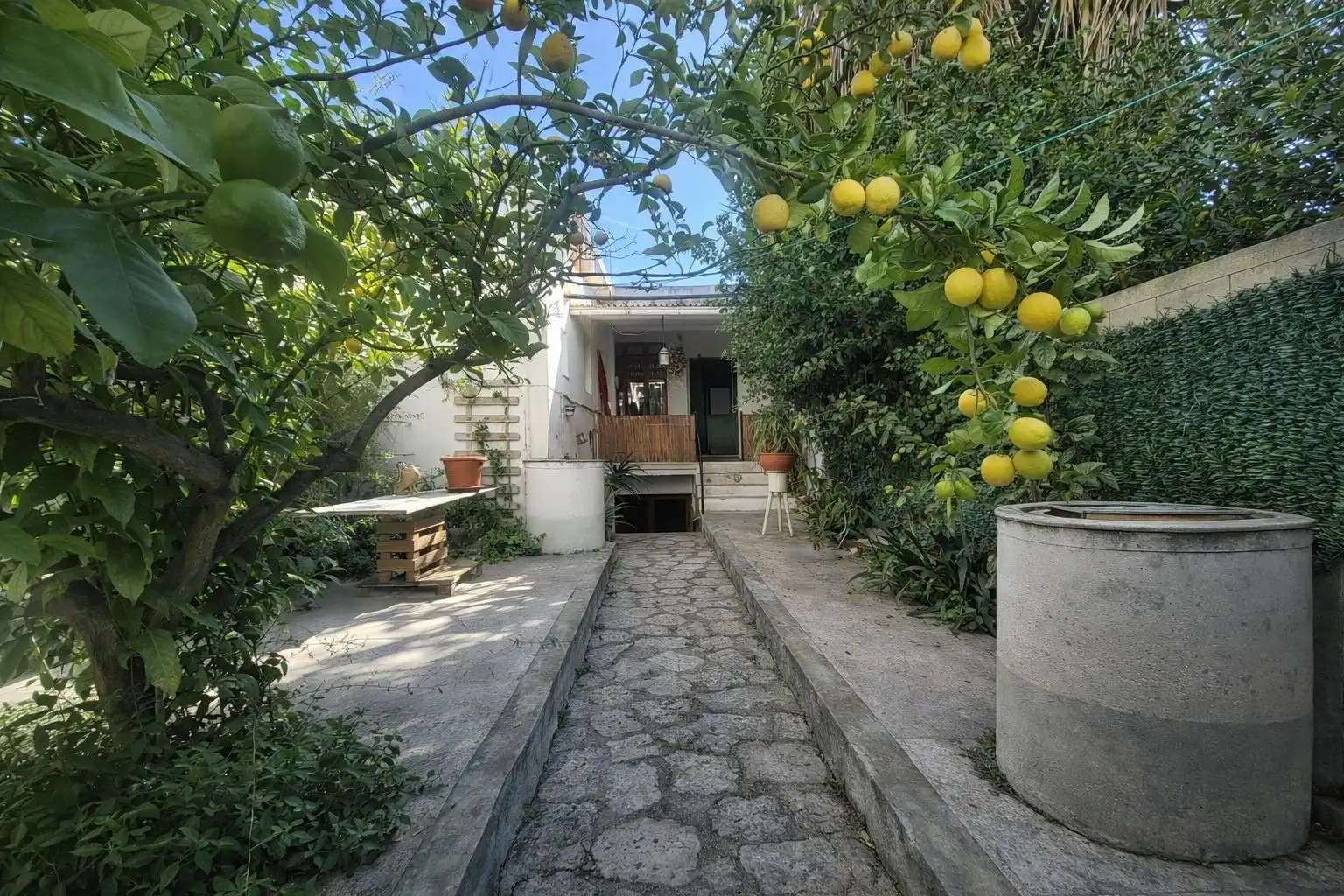 Garden of Houses for sale in Inca  with Furnished