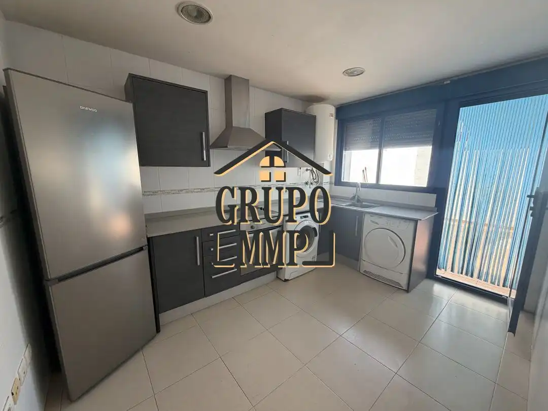 Casa adosada en venta en Playa - Ben Afeli