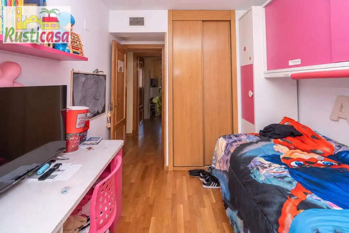 Habitación de Piso en venta en Linares con Aire acondicionado, Calefacción y Amueblado