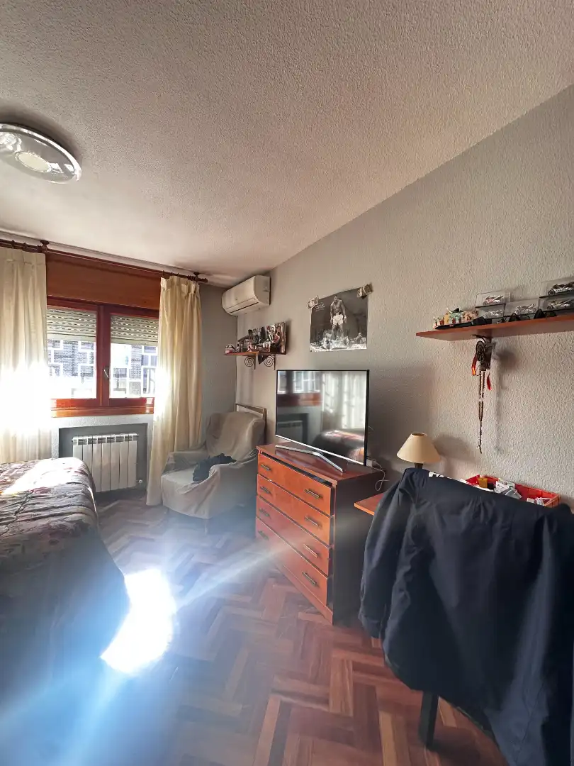 Sala de estar de Casa o chalet en venta en Las Rozas de Madrid con Aire acondicionado, Calefacción y Jardín privado