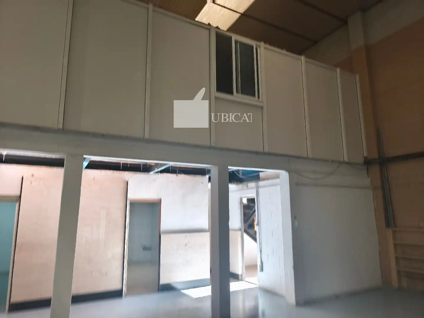 Nau industrial de lloguer en Castellar del Vallès