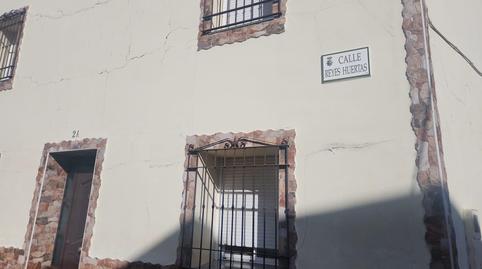 Foto 2 von Einfamilien-Reihenhaus zum Verkauf in Calle Reyes Huertas, 4, Puebla de la Calzada, Badajoz