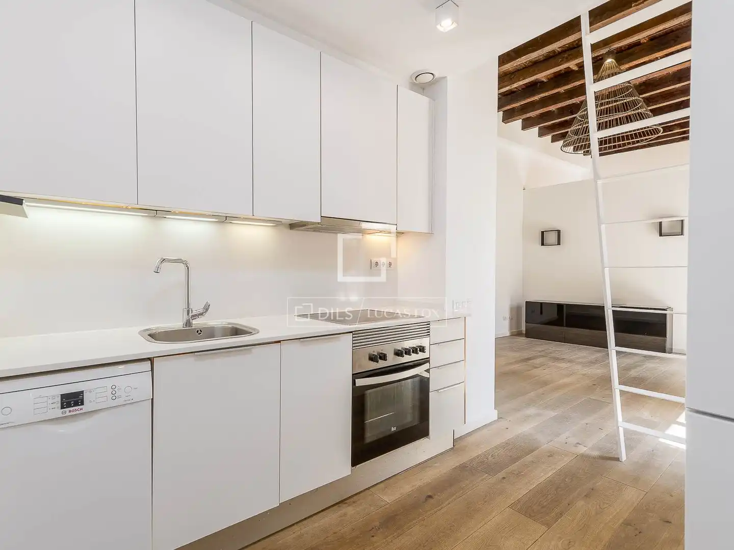 Cocina de Piso en venta en Barcelona con Aire acondicionado, Calefacción y Parquet