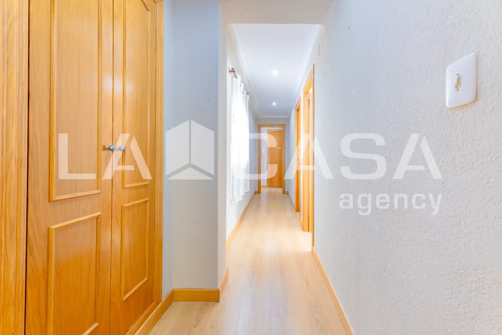 Piso en venta en Valencia con Amueblado y Balcón