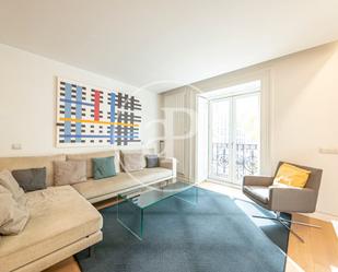 Exterior view of Flat to rent in  Madrid Capital  with Air Conditioner, Heating and Furnished