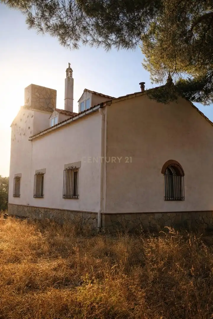 Vista exterior de Casa o chalet en venta en Brozas con Trastero