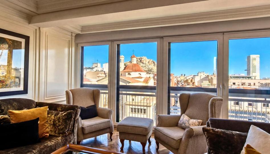 Foto 1 de Pis en venda a Plaza de la Montanyeta, Barrio del Centro, Alicante