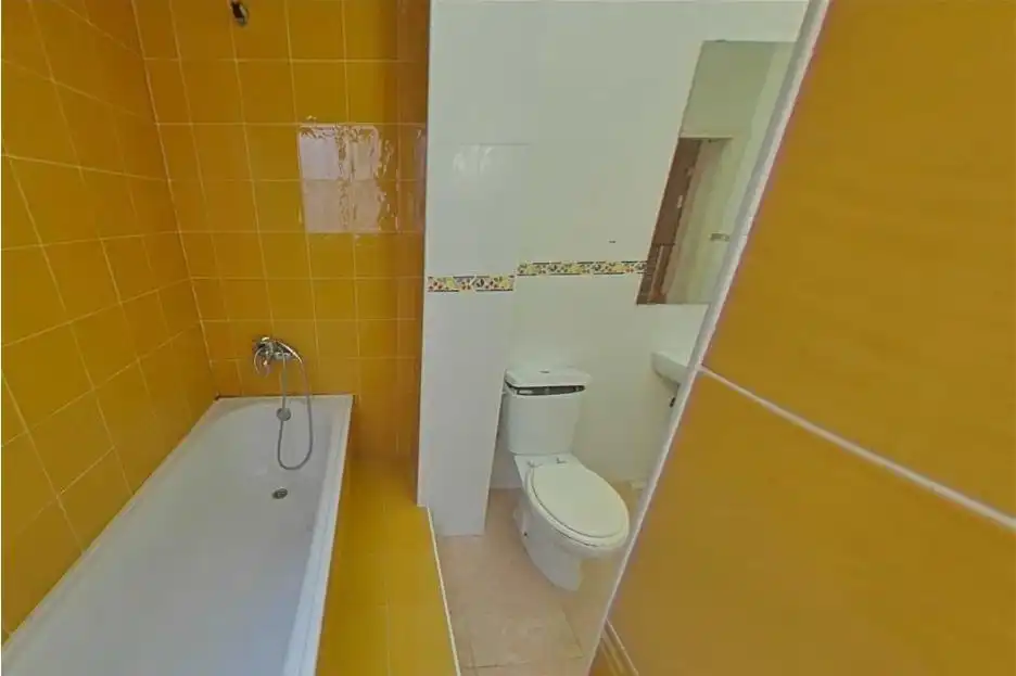 Badezimmer von Haus oder Chalet zum Verkauf in Pilas