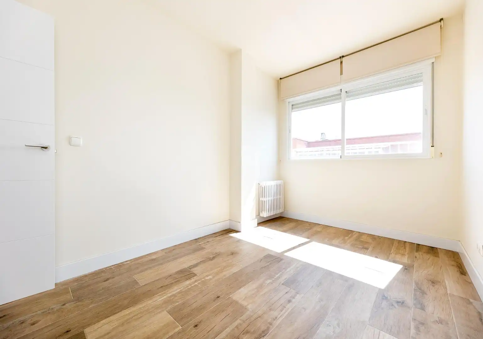 Habitación de Ático en venta en Granada con Aire acondicionado, Calefacción y Terraza