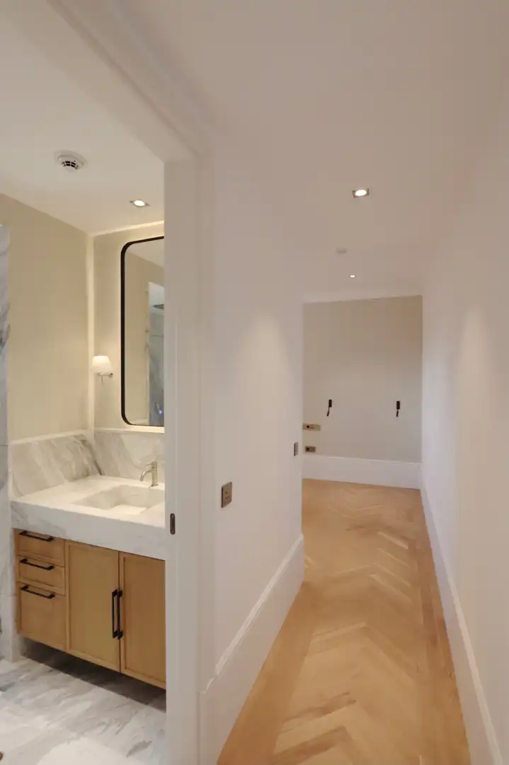 Baño de Ático en venta en Madrid con Aire acondicionado, Calefacción y Jardín privado