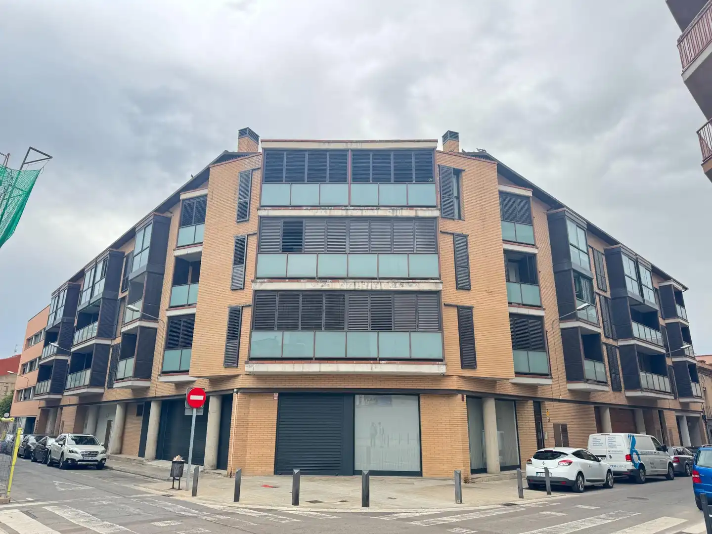Exterior view of Flat for sale in Igualada  with Parquet flooring, Terrace and Storage room