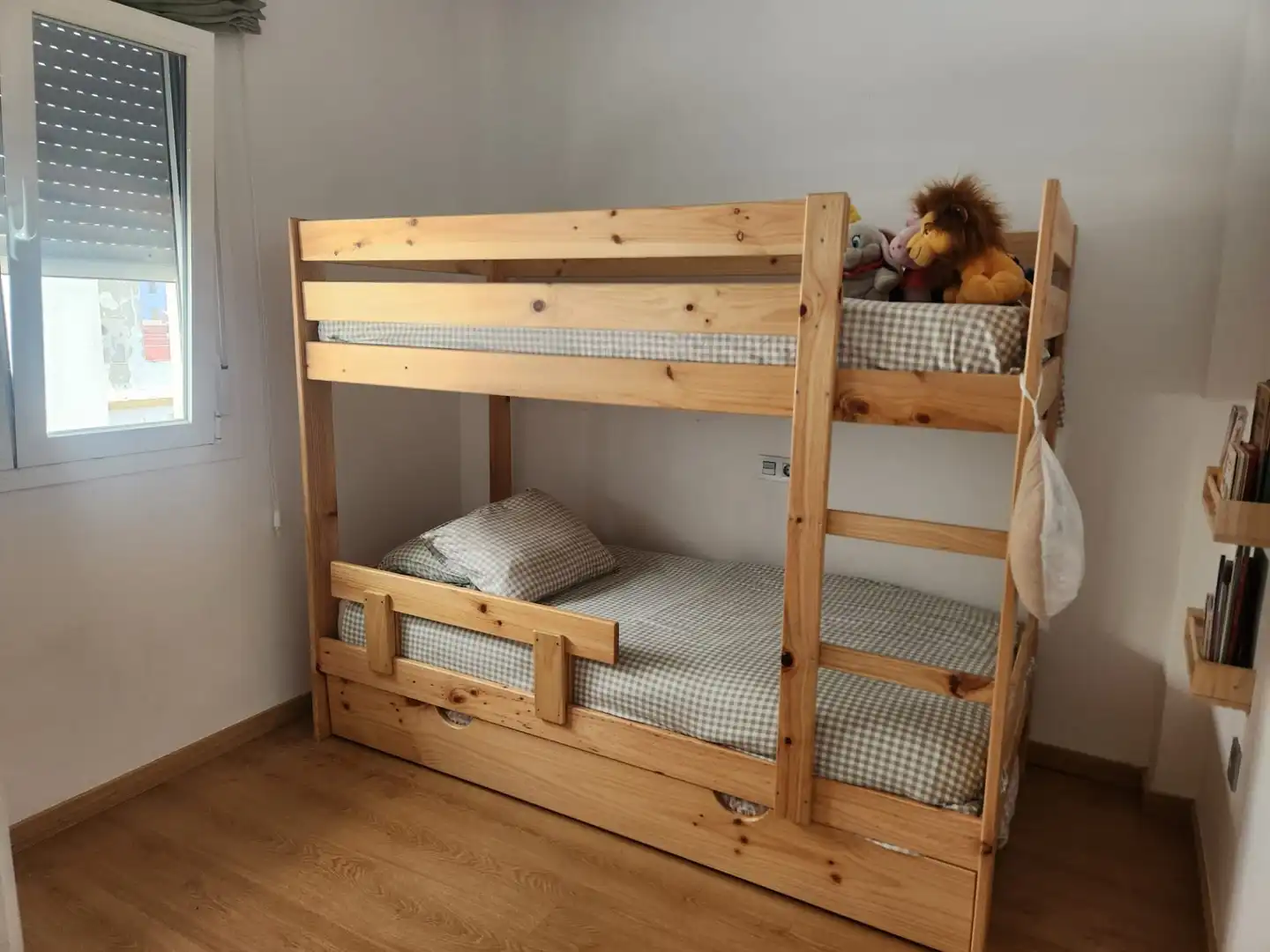 Schlafzimmer von Wohnung zum Verkauf in San Fernando mit Klimaanlage und Balkon