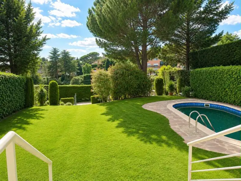 Garten von Haus oder Chalet zum Verkauf in Torrelodones mit Klimaanlage, Heizung und Terrasse