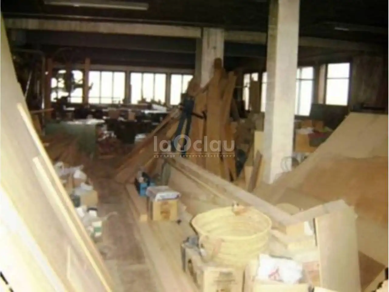 Local comercial en alquiler en Tona