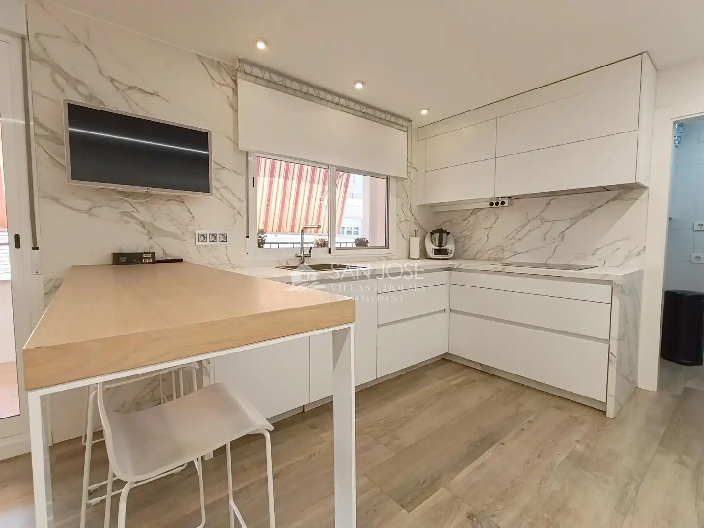 Cocina de Ático en venta en Novelda con Aire acondicionado, Calefacción y Balcón