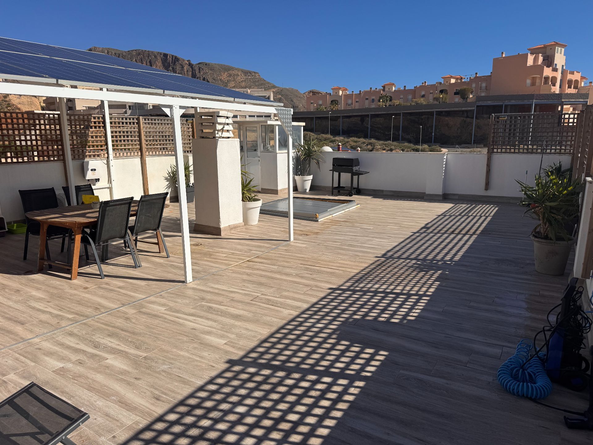 Terrassa de Àtic en venda en Roquetas de Mar amb Aire condicionat, Terrassa i Piscina comunitària