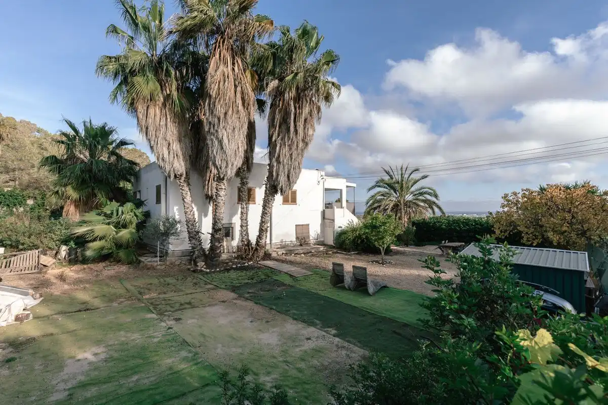 Casa con terrazza in vendita a Carrer del Tudò