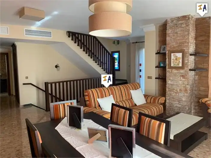 Sala de estar de Casa adosada en venta en Villanueva de la Concepción con Terraza, Trastero y Piscina