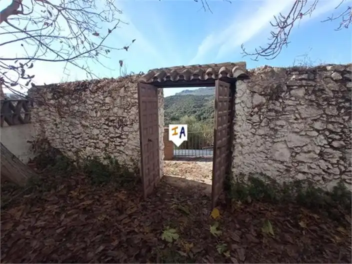 Vista exterior de Casa adosada en venta en Parauta con Trastero y Internet