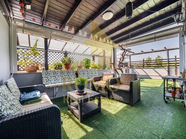 Duplex with lift for sale in Santa Perpètua de Mogoda