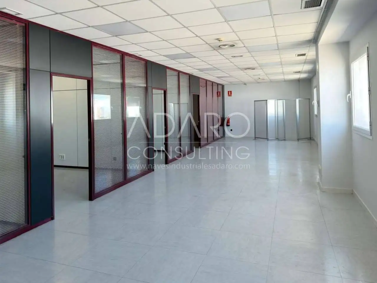 Nau industrial de lloguer a Calle Grabadores, imagen 15