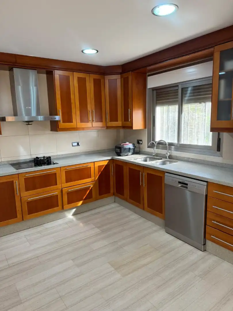 Cocina de Casa o chalet en venta en Elche / Elx con Aire acondicionado, Calefacción y Jardín privado