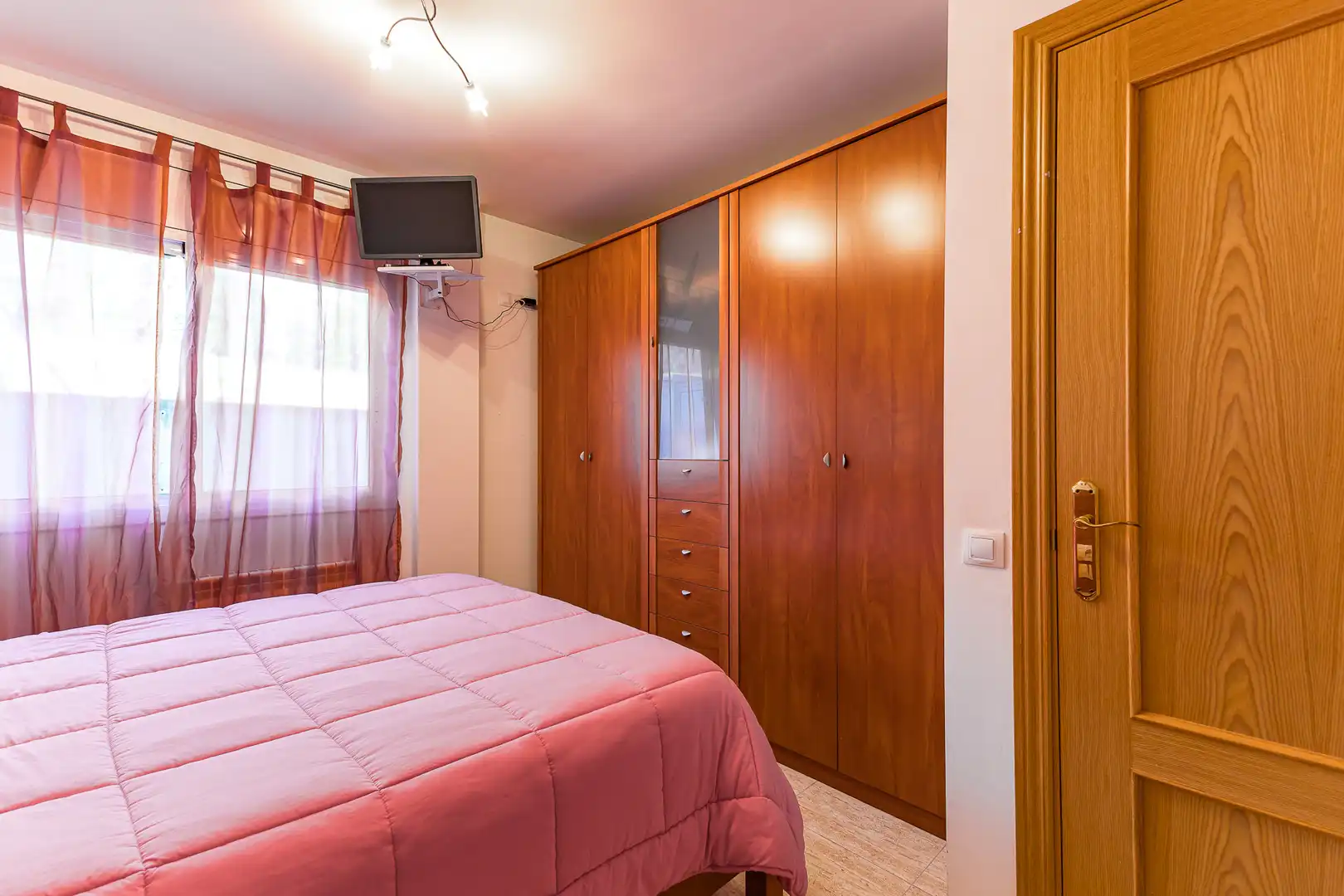 Dormitori de Apartament en venda en Sant Sadurní d'Anoia amb Calefacció, Jardí privat i Terrassa