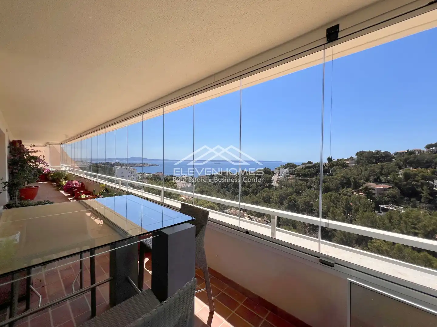 Vista exterior de Àtic en venda en Calvià amb Aire condicionat, Calefacció i Terrassa