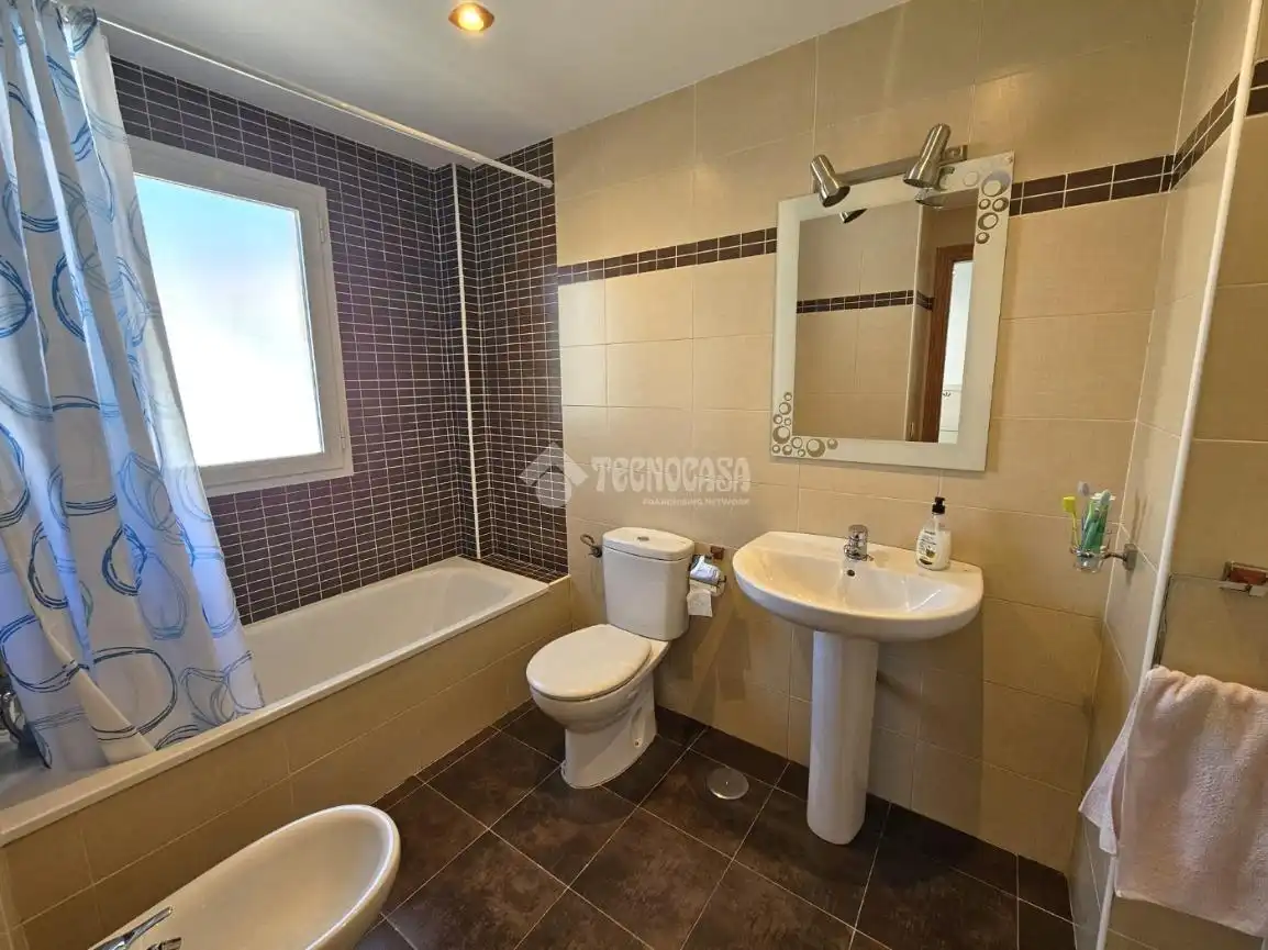 Bathroom of Detached homes for sale in Vegas del Genil