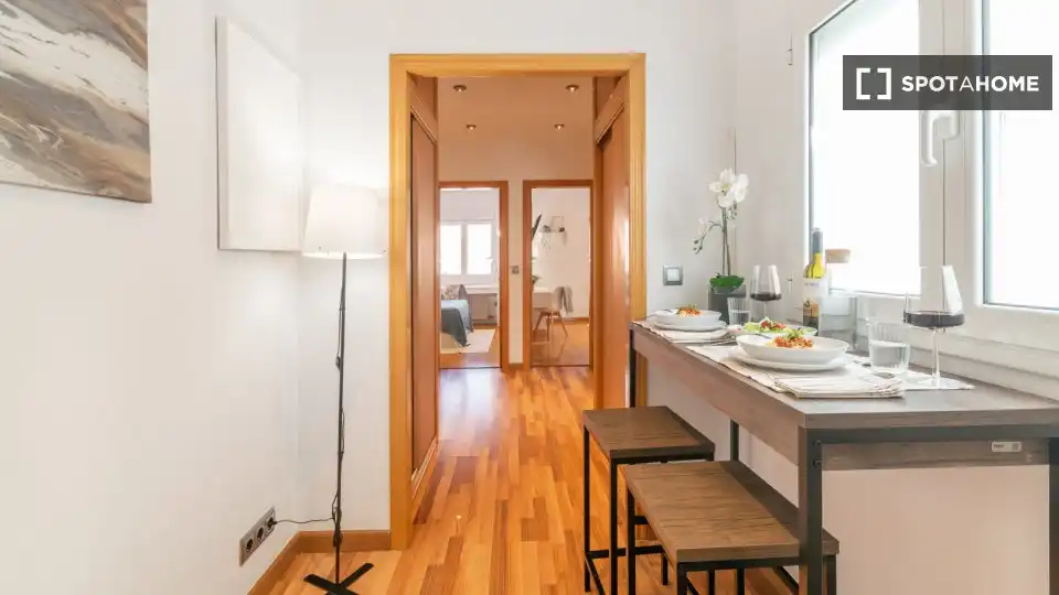 Room in Les Tres Torres