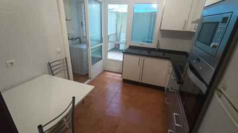 Foto 3 de Piso de alquiler en Calle Pardiñeiros, O Milladoiro, Ames