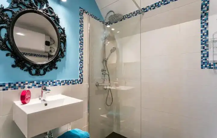 Baño de Ático en venta en Sevilla con Aire acondicionado y Calefacción