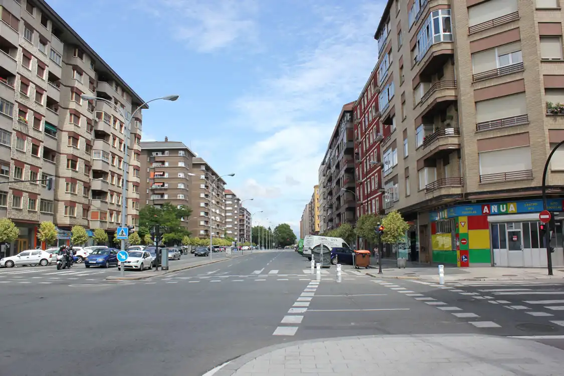 Gewerbefläche zum Verkauf in Portal de Legutiano Kalea 36