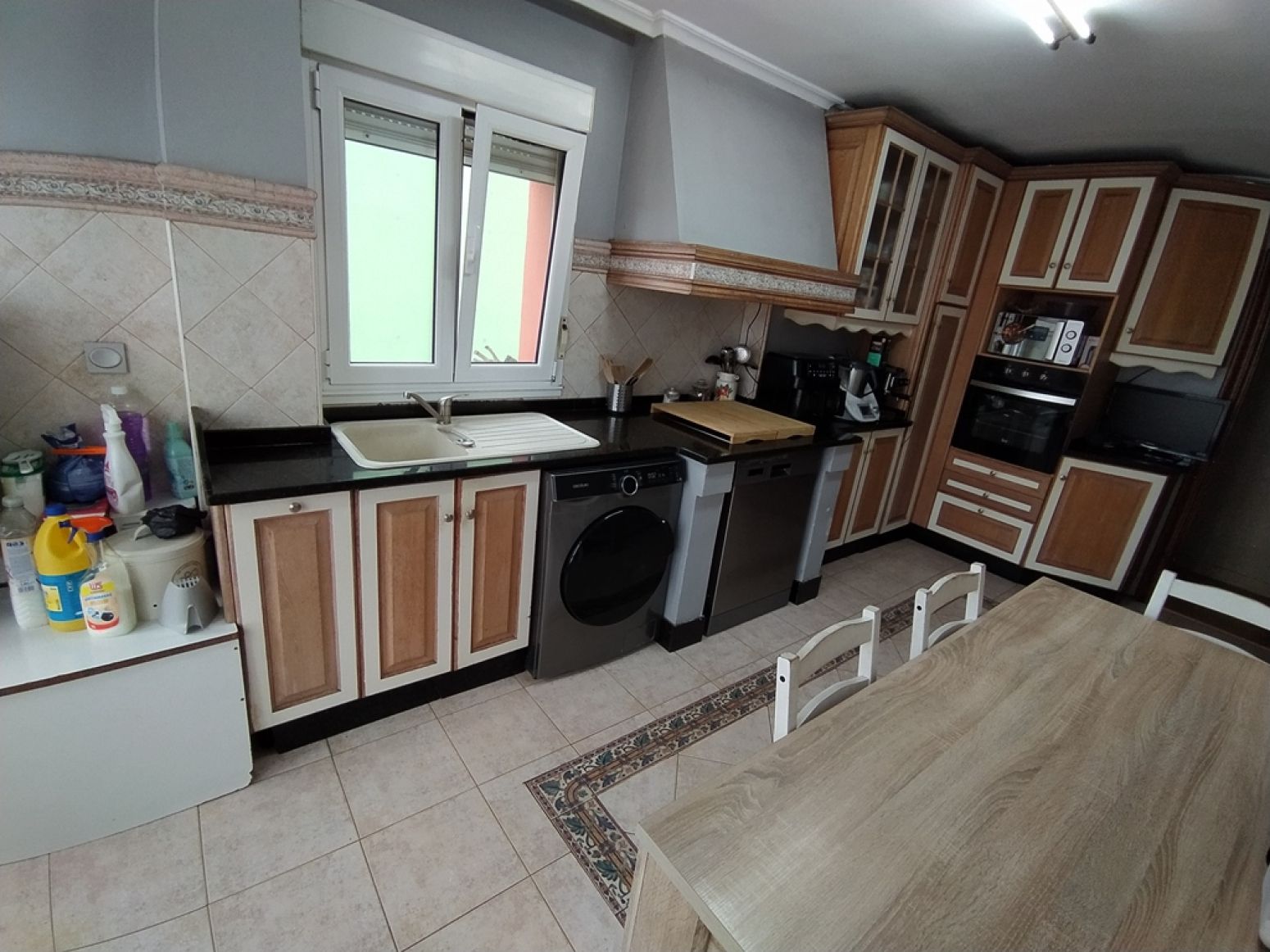 Kitchen of Flat for sale in Avilés  with Heating