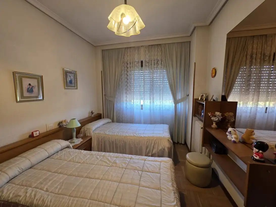 Habitación de Piso en venta en Madrid con Aire acondicionado, Calefacción y Terraza