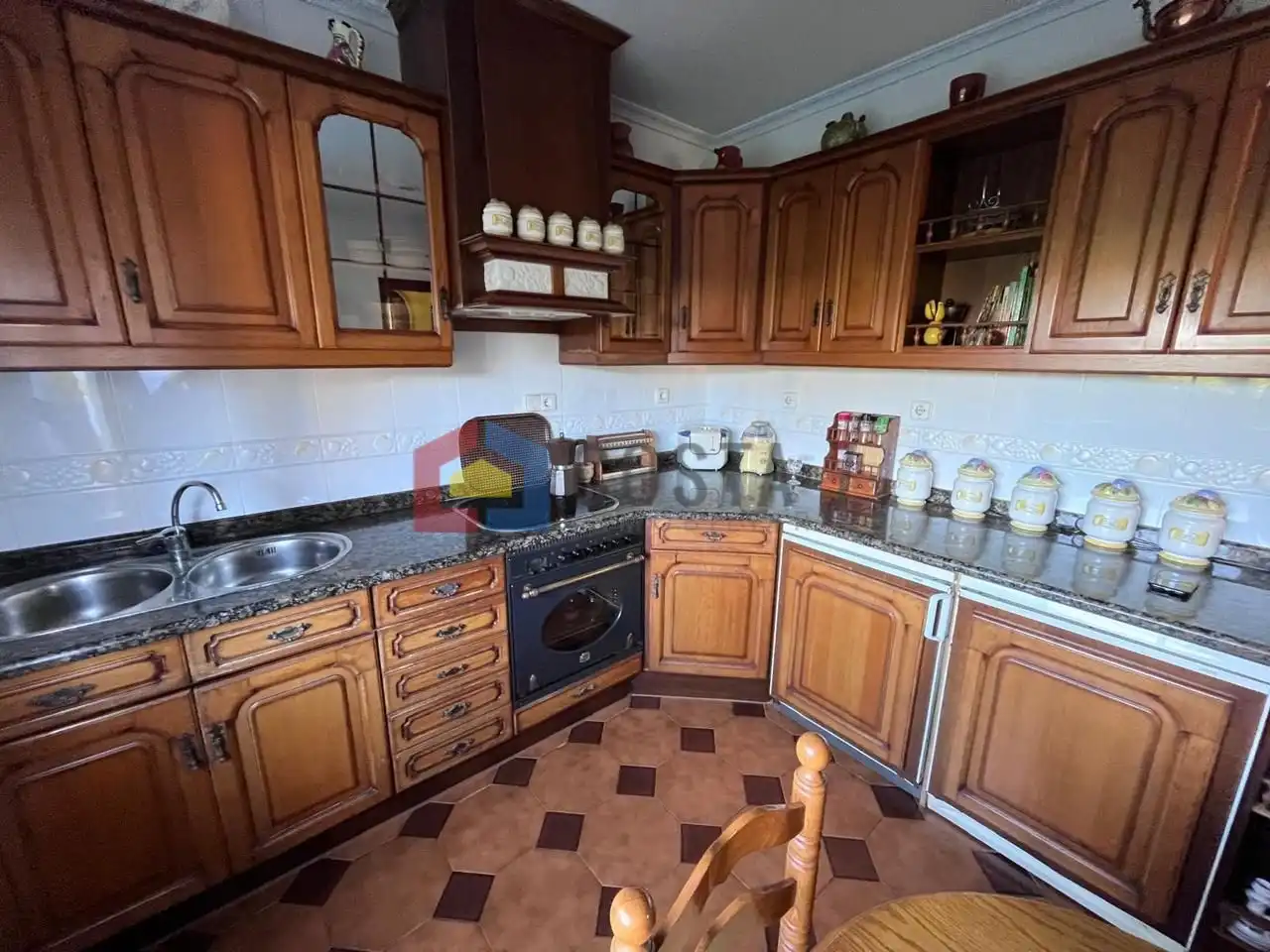 Cuina de Casa o xalet en venda en Miengo amb Jardí privat i Terrassa